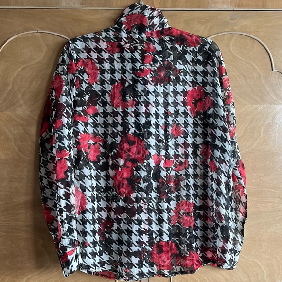 Zara NEW M black and white with red flowers bow tie shirt - Picture 2 of 11